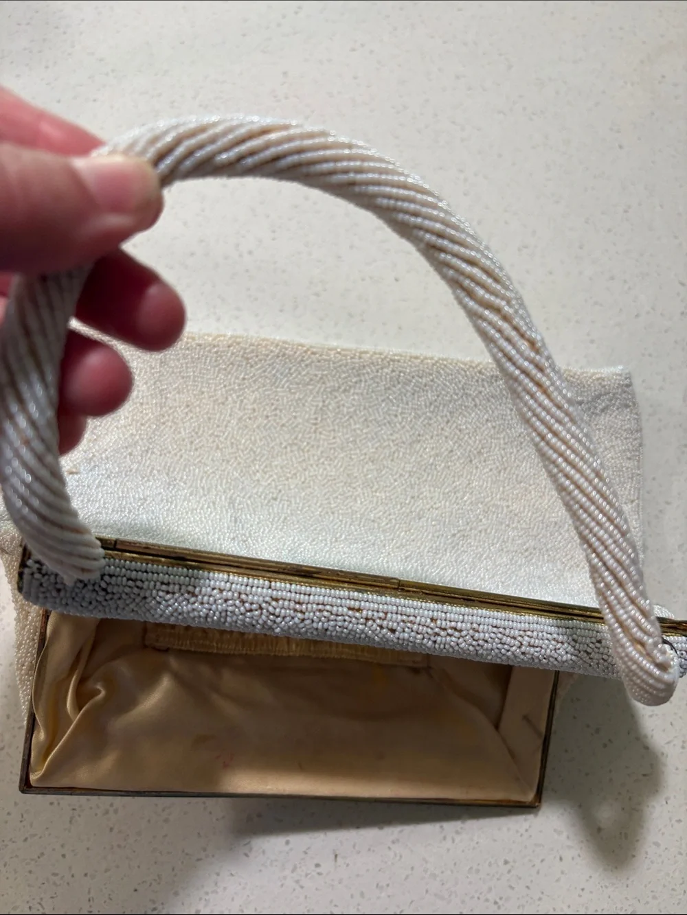 San San Hong Kong Vintage Beaded Ivory Top-Handle Bag